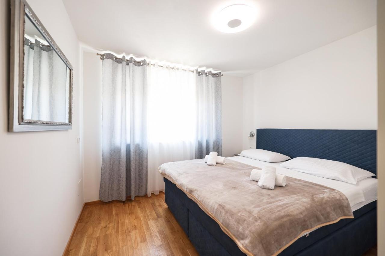 Two Bedroom Apartment With A Balcony Relja Zadar Luaran gambar