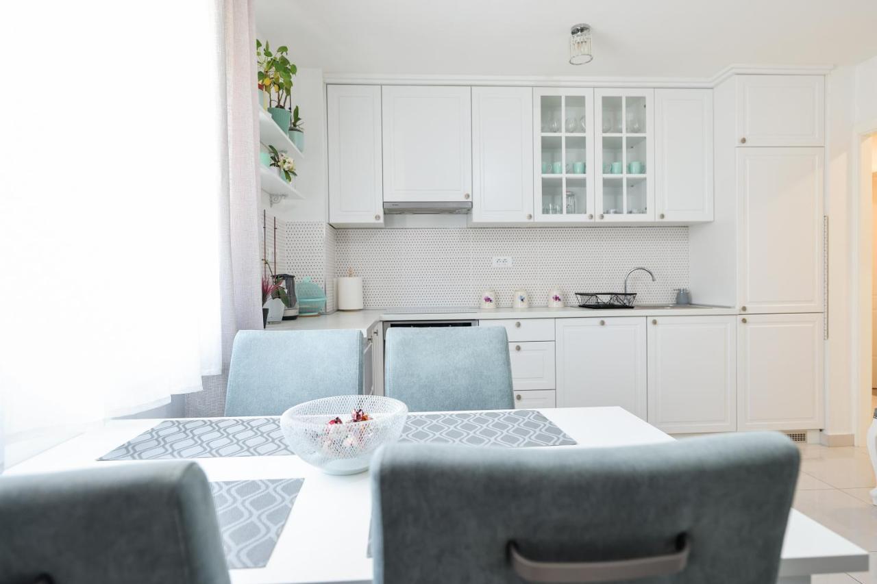 Two Bedroom Apartment With A Balcony Relja Zadar Luaran gambar